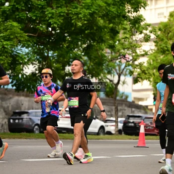Runner Photo 4154045