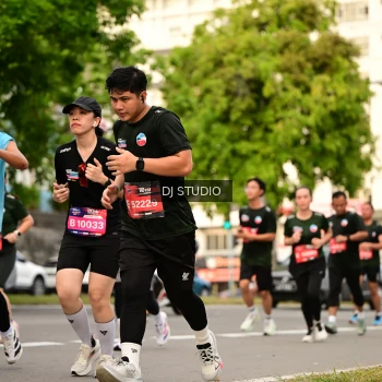 Runner Photo 4154054