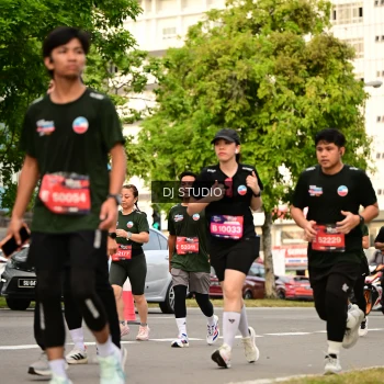 Runner Photo 4154055