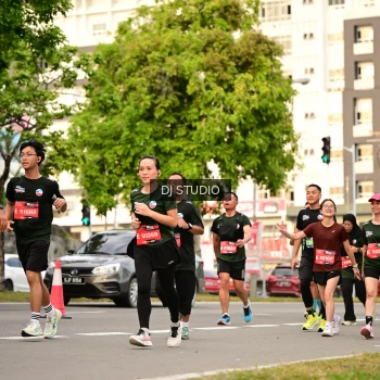 Runner Photo 4154070