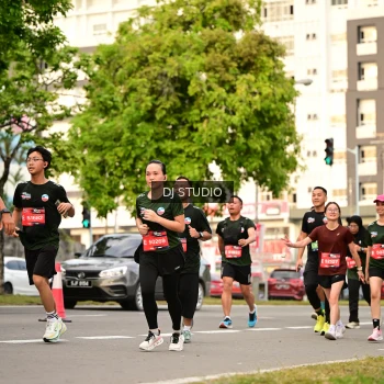 Runner Photo 4154071