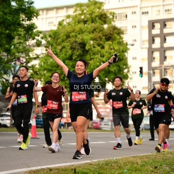 Runner Photo 4154098