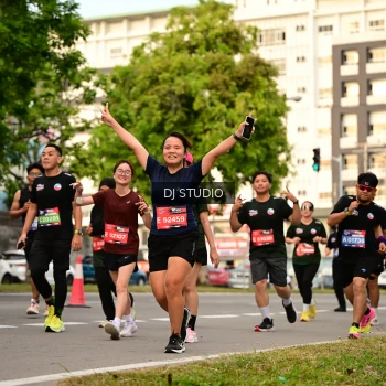 Runner Photo 4154100