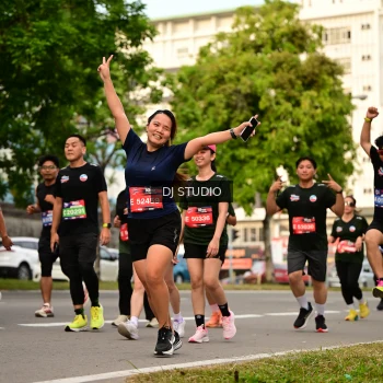 Runner Photo 4154106