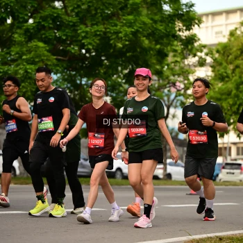Runner Photo 4154113