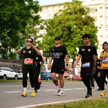 Runner Photo 4154141