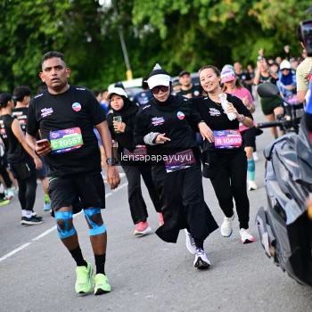 Runner Photo 4154145