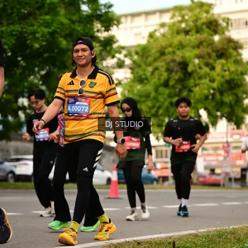 Runner Photo 4154189