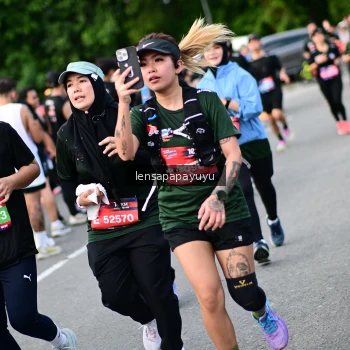 Runner Photo 4154190