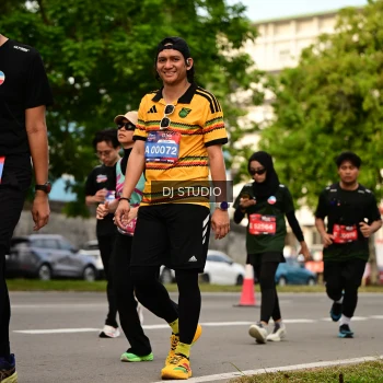 Runner Photo 4154196
