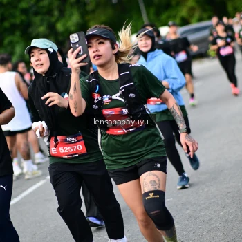 Runner Photo 4154198