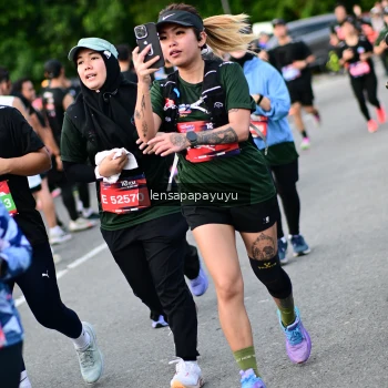 Runner Photo 4154199