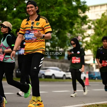 Runner Photo 4154202