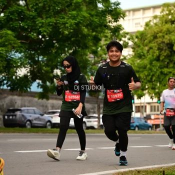 Runner Photo 4154204