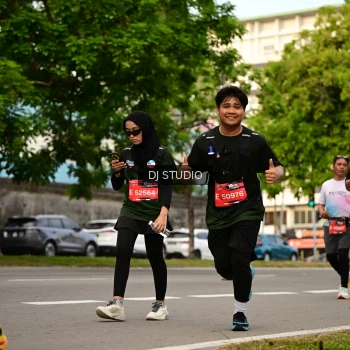 Runner Photo 4154205