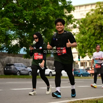 Runner Photo 4154212