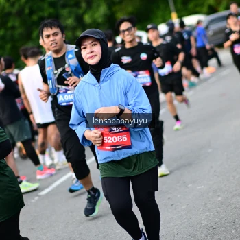 Runner Photo 4154216