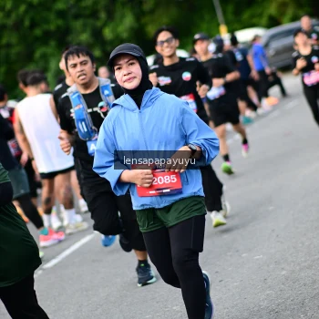 Runner Photo 4154218