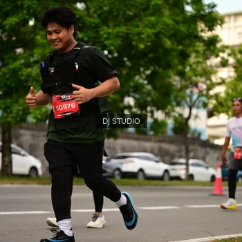 Runner Photo 4154224