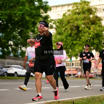 Runner Photo 4154229