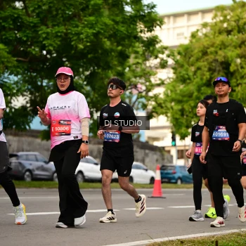 Runner Photo 4154260