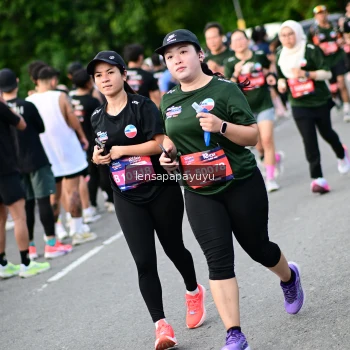 Runner Photo 4154267