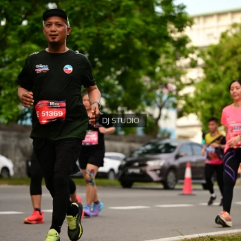 Runner Photo 4154309