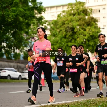 Runner Photo 4154313