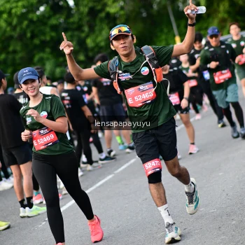 Runner Photo 4154332