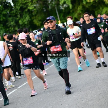Runner Photo 4154338