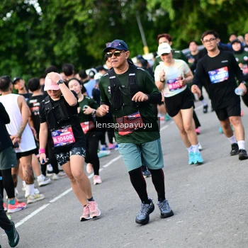 Runner Photo 4154341