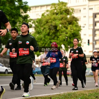 Runner Photo 4154350