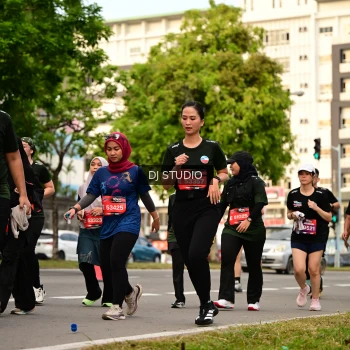 Runner Photo 4154356