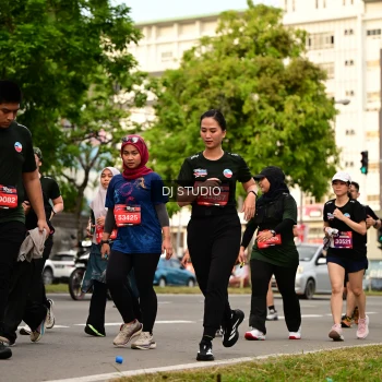 Runner Photo 4154360