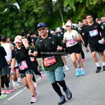 Runner Photo 4154361