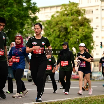 Runner Photo 4154369