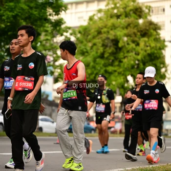 Runner Photo 4154403