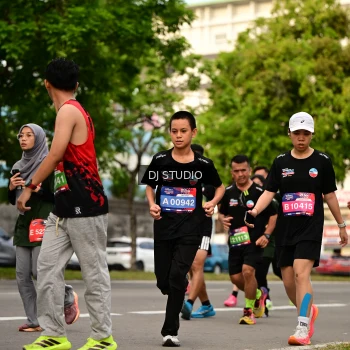 Runner Photo 4154414