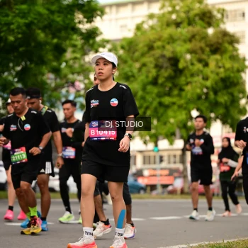 Runner Photo 4154430