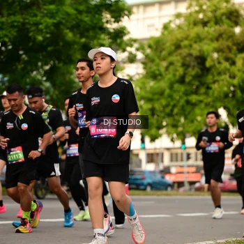Runner Photo 4154443