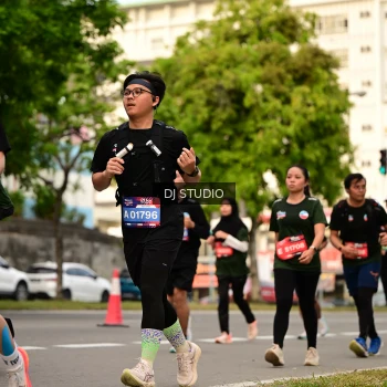 Runner Photo 4154450