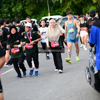 Runner Photo 4154452