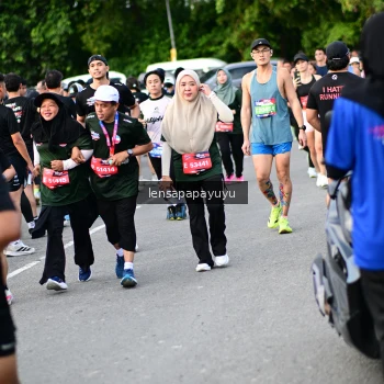 Runner Photo 4154455