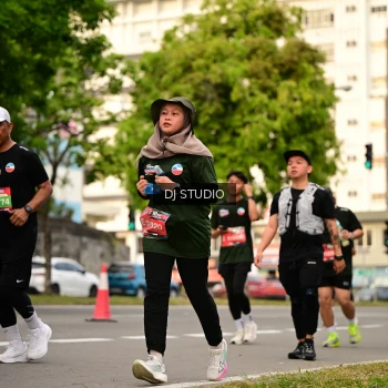 Runner Photo 4154492