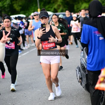 Runner Photo 4154512