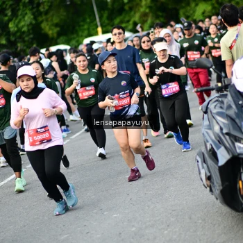 Runner Photo 4154570