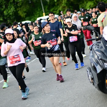 Runner Photo 4154577