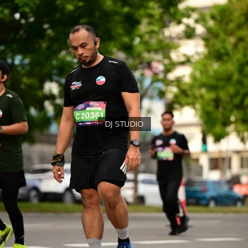 Runner Photo 4154585