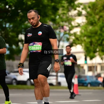 Runner Photo 4154588