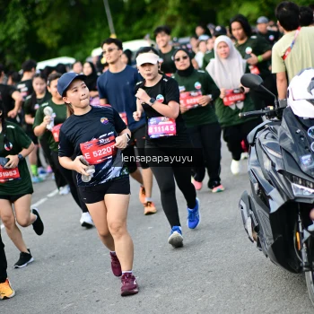Runner Photo 4154611